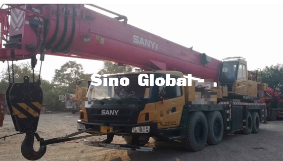 Sany STC1000 usou o guindaste do caminhão 100 toneladas de poder avaliado de 350kw/1800 RPM