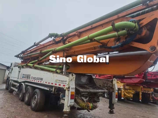 Caminhão de Zoomlion 63M Used Concrete Pump com o chassi de Scania com modelo 2013